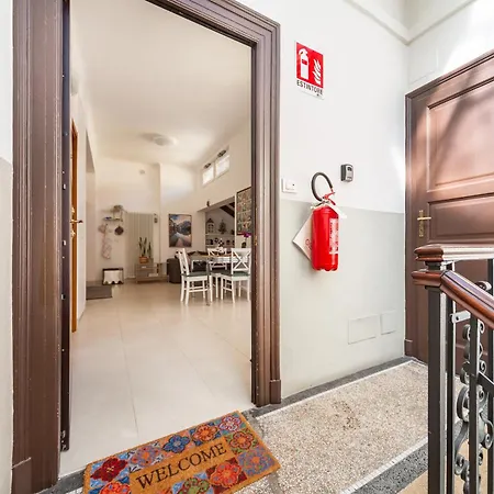 아파트 Casa Luce Con Terrazza 밀라노